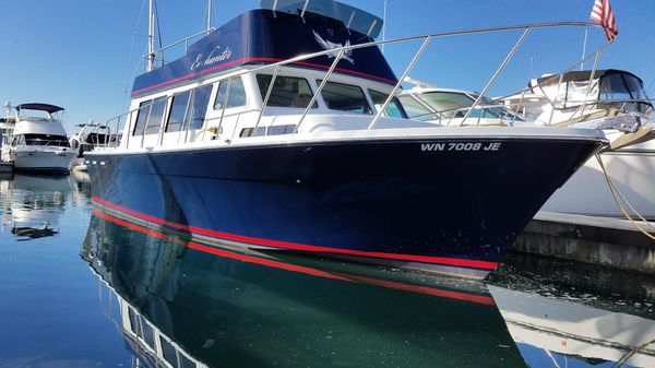 Luhrs Super 360