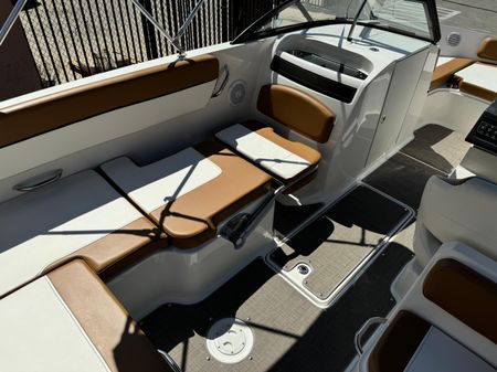 Bayliner VR6-BOWRIDER-I-O image