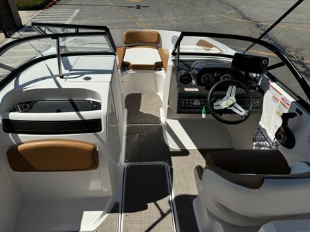 Bayliner VR6-BOWRIDER-I-O image