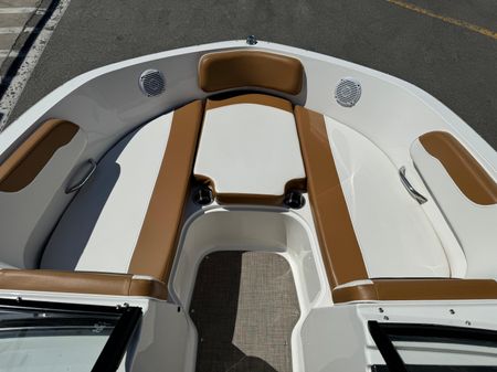 Bayliner VR6-BOWRIDER-I-O image