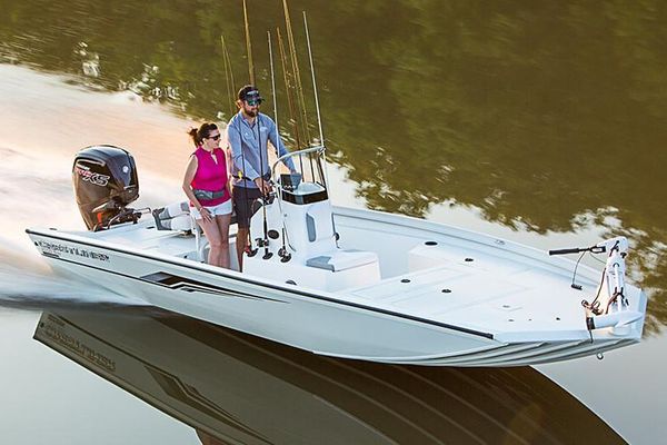 Crestliner 2000 Bay - main image