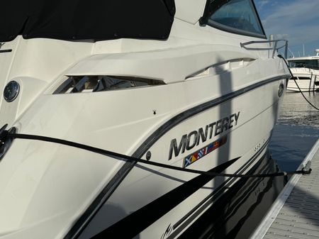 Monterey 295 Sport Yacht image