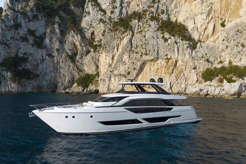 Ferretti Yachts 860 image