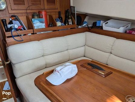 Mainship 34 PILOT image