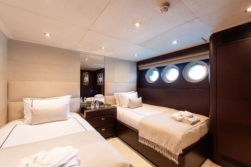 Feadship Custom image