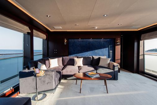 Feadship Custom image