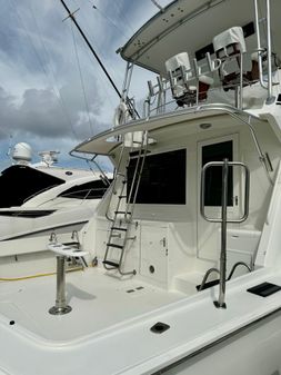 Hatteras 46 Convertible image