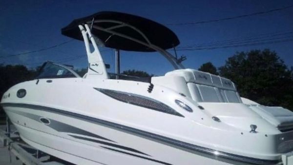 Sea Ray 260 Sundeck