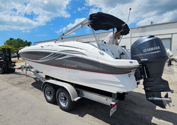 Hurricane SUNDECK-SPORT-220-OB image