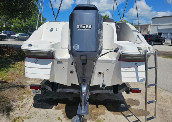 Hurricane SUNDECK-SPORT-220-OB image