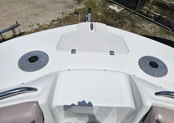 Hurricane SUNDECK-SPORT-220-OB image