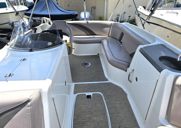 Hurricane SUNDECK-SPORT-220-OB image