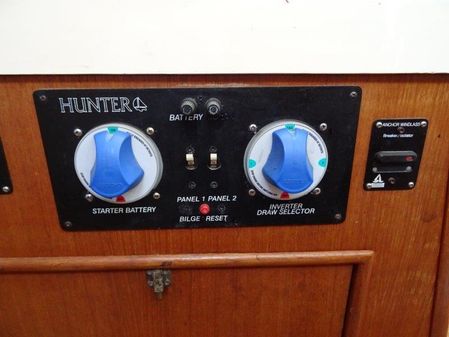 Hunter 430 image