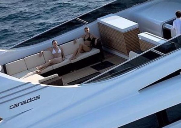 Canados FAST-MOTOR-YACHT image