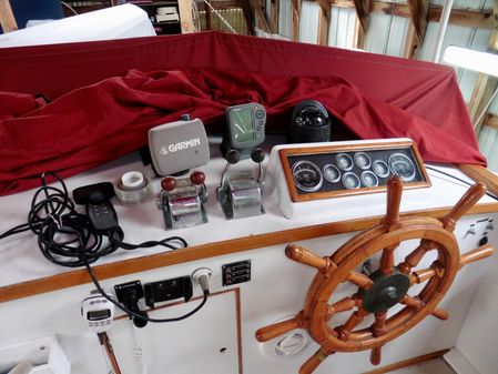 Grand Banks Tri-cabin Trawler image
