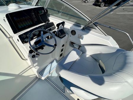 Boston-whaler CONQUEST image