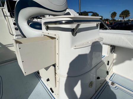 Boston-whaler CONQUEST image