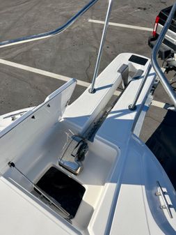 Boston-whaler CONQUEST image