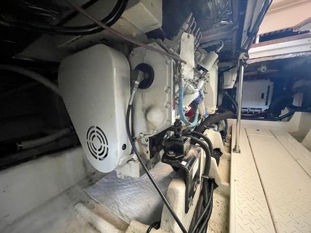 Bayliner 4788 Pilothouse w/ thruster image