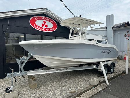 Robalo R202-EXPLORER image