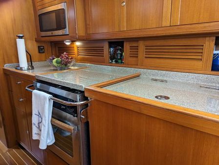 Tayana 54 image