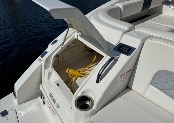 Chaparral 327 SSX image