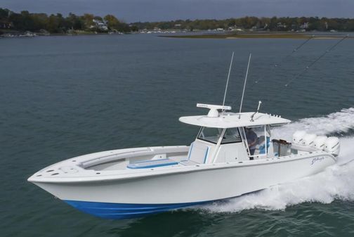 Yellowfin 39 image