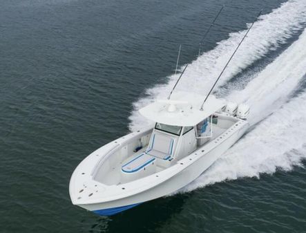 Yellowfin 39 image