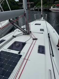 Beneteau Oceanis 40.1 image