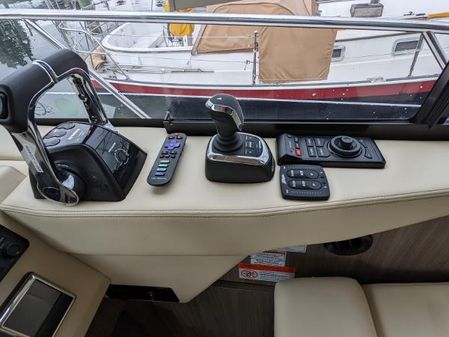 Regal 38-XO image