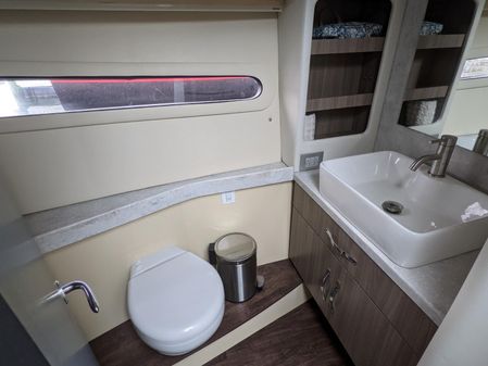 Regal 38 XO image