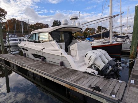 Regal 38 XO image