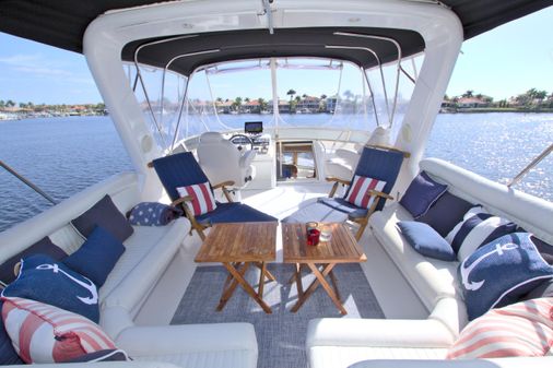 Navigator 5600 Pilothouse image