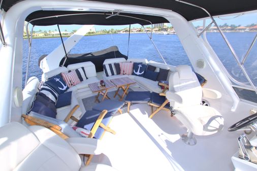 Navigator 5600 Pilothouse image