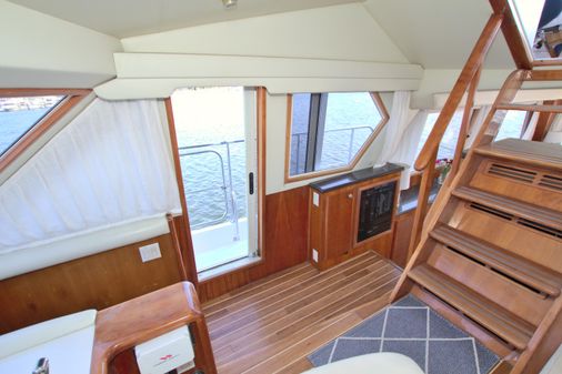 Navigator 5600 Pilothouse image