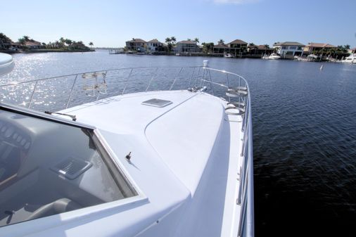 Navigator 5600 Pilothouse image