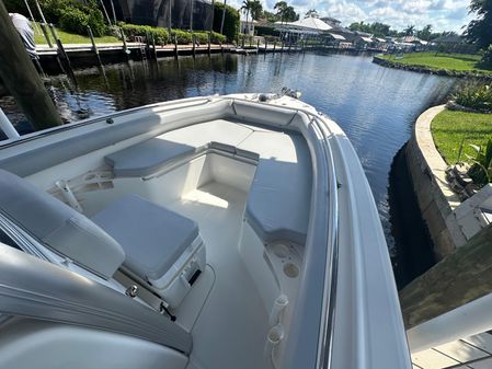 Boston Whaler 220 Outrage image