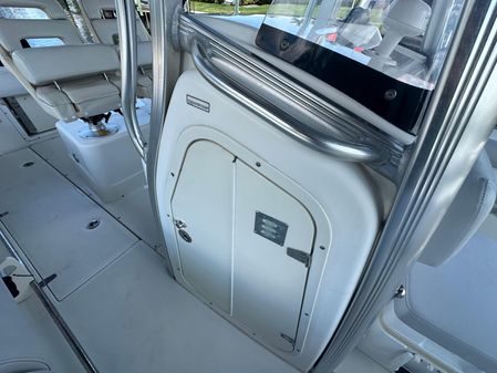 Boston Whaler 220 Outrage image