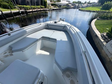 Boston Whaler 220 Outrage image