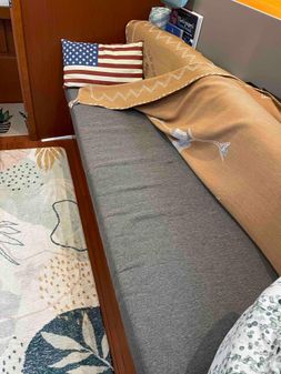 Beneteau OCEANIS-38-1 image