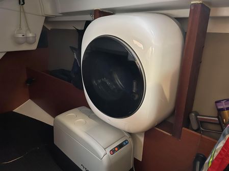 Beneteau OCEANIS-38-1 image