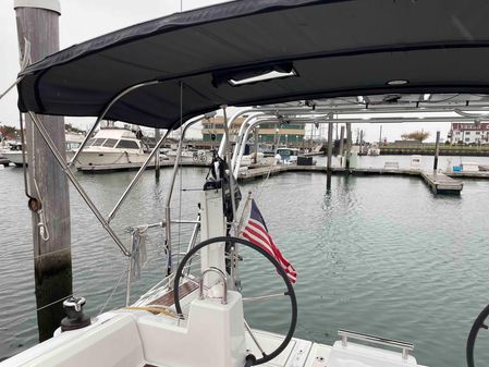 Beneteau OCEANIS-38-1 image