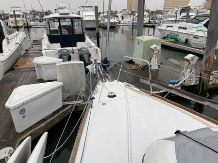 Beneteau OCEANIS-38-1 image