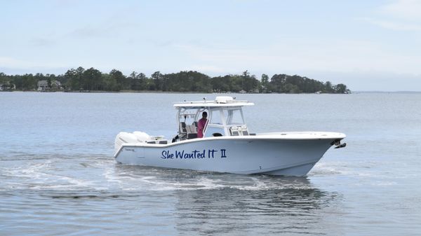 Tidewater Center Console