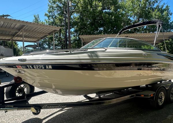 Crownline 220 LS image