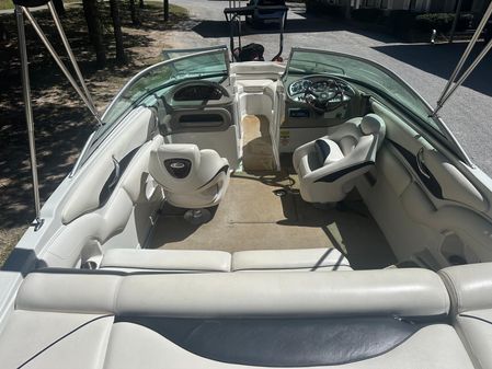 Crownline 220 LS image