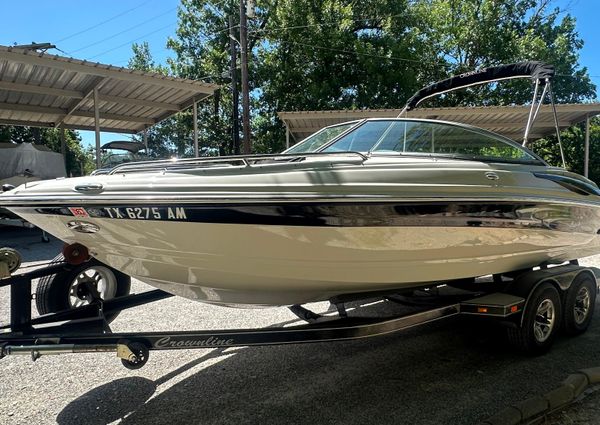 Crownline 220 LS image