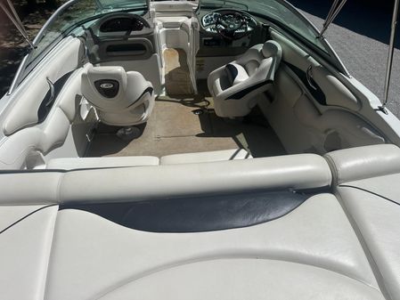 Crownline 220 LS image