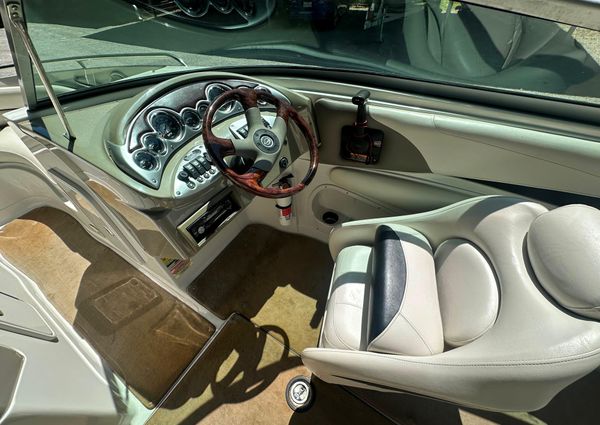 Crownline 220 LS image