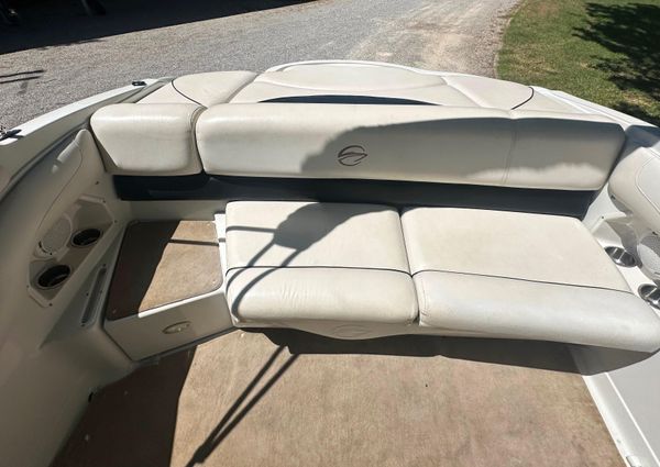 Crownline 220 LS image